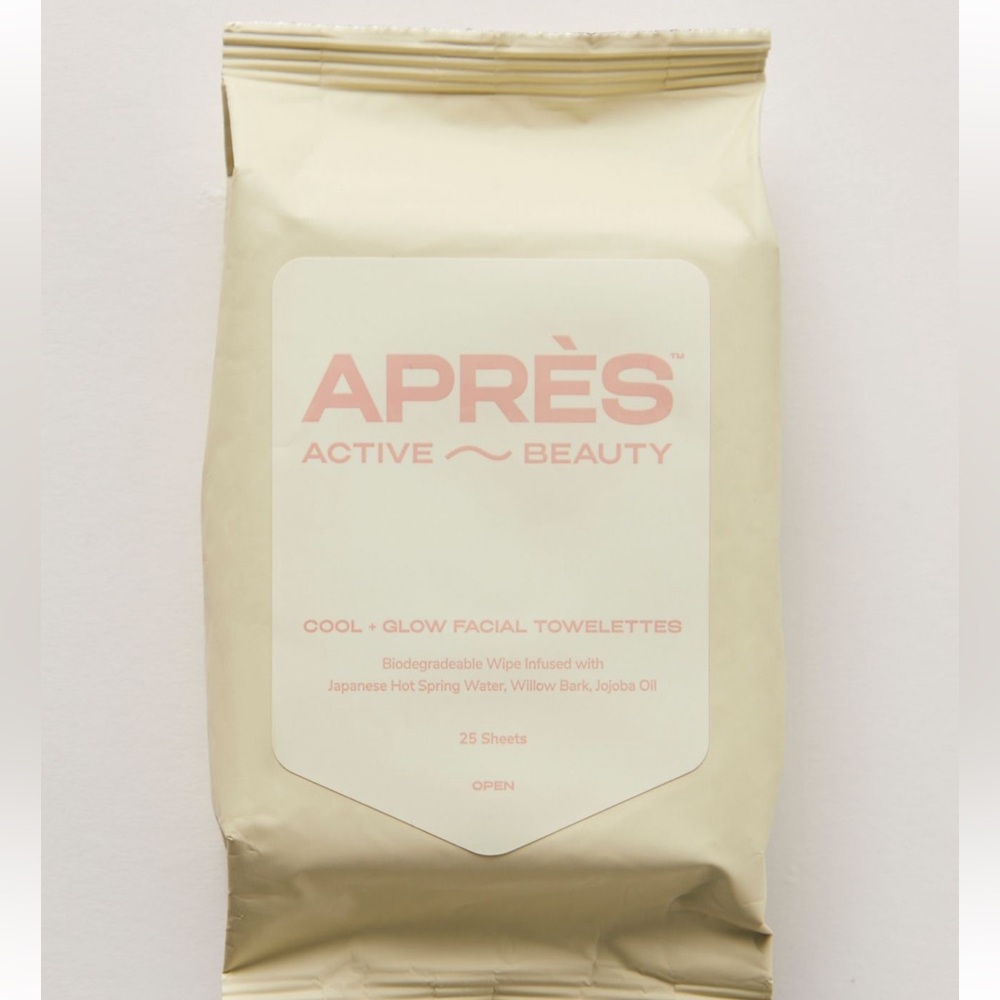 Free People Wellness Kit - Brand New - Picture 4 of 8